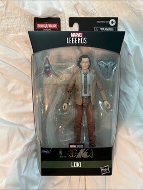 Loki Marvel Legends figure